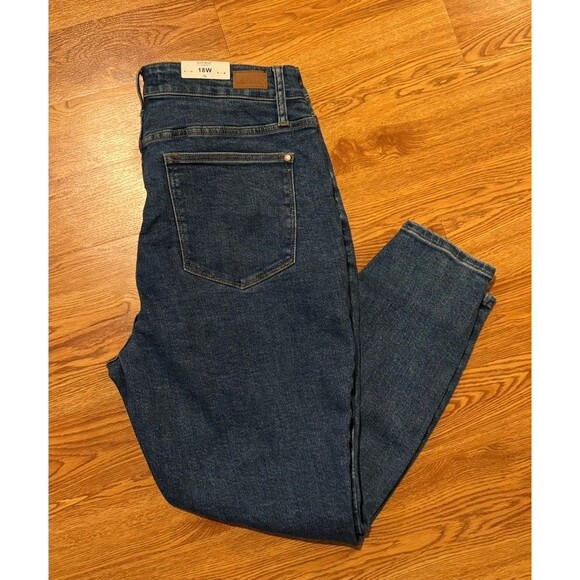 Judy Blue Plus Size 18W Med. Blue Skinny Fit High Waist Stretch Denim Jeans New - Picture 4 of 13
